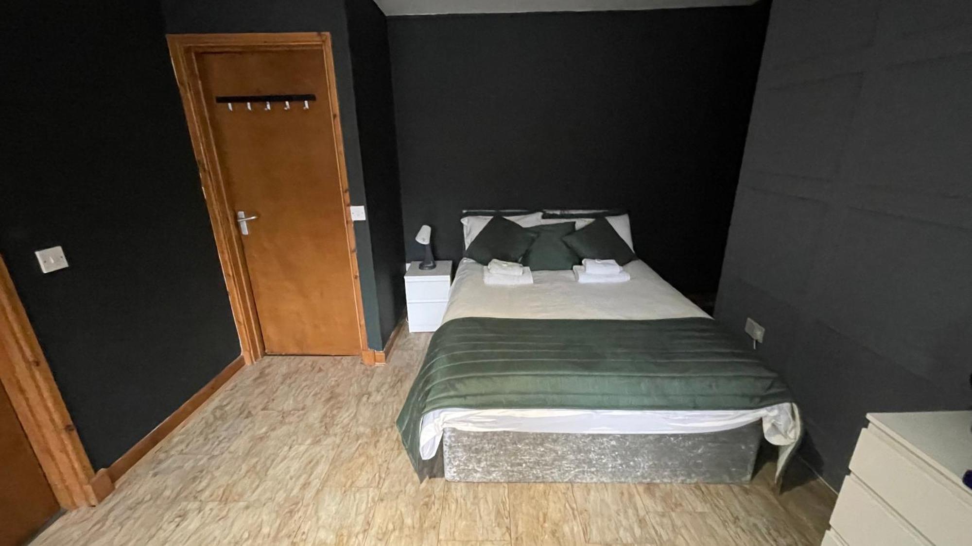 Bryn Bettws Lodge Port Talbot Eksteriør billede