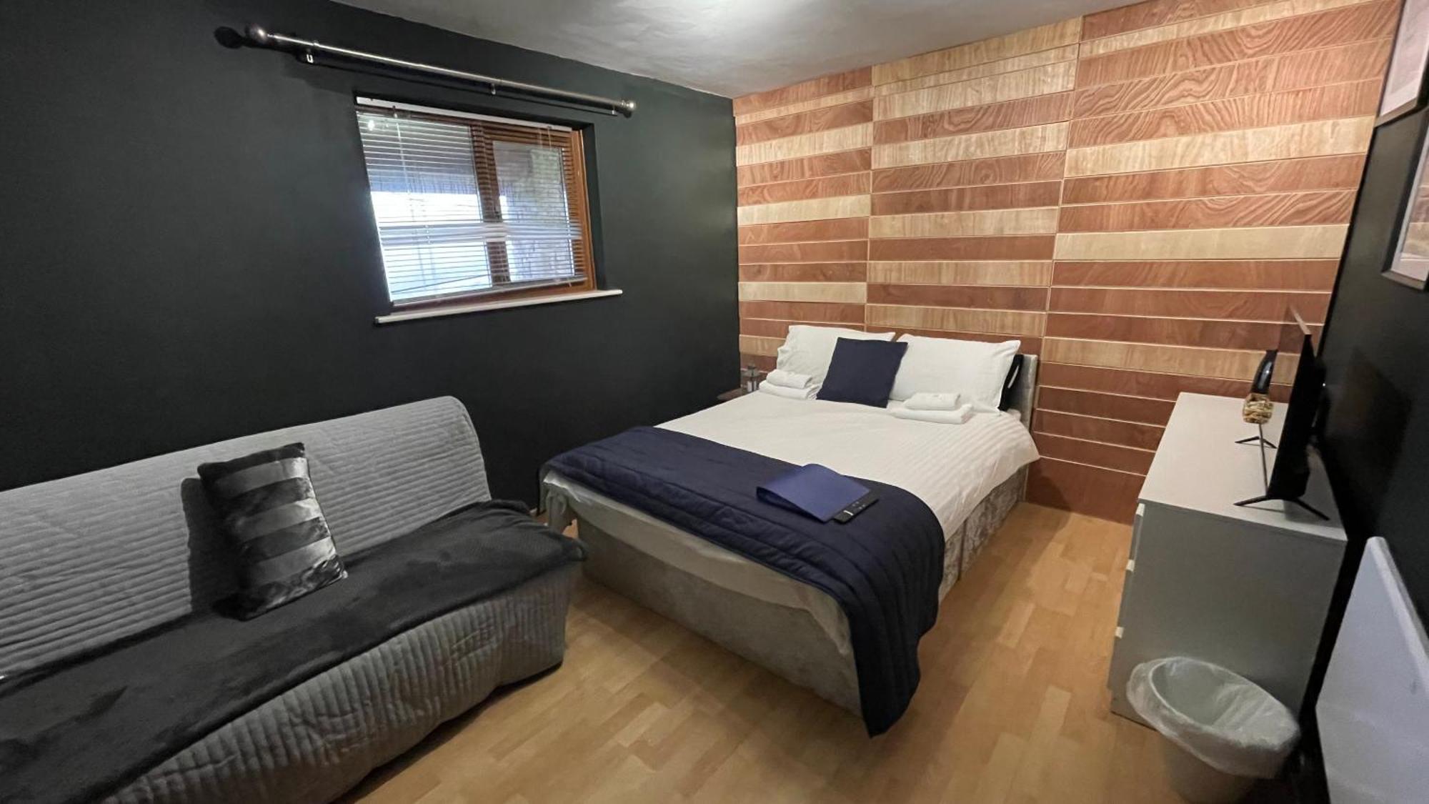 Bryn Bettws Lodge Port Talbot Eksteriør billede