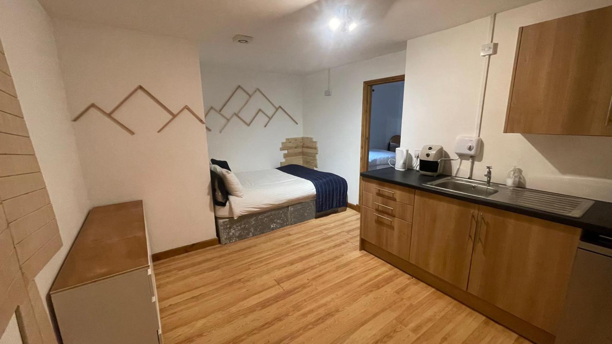 Bryn Bettws Lodge Port Talbot Eksteriør billede